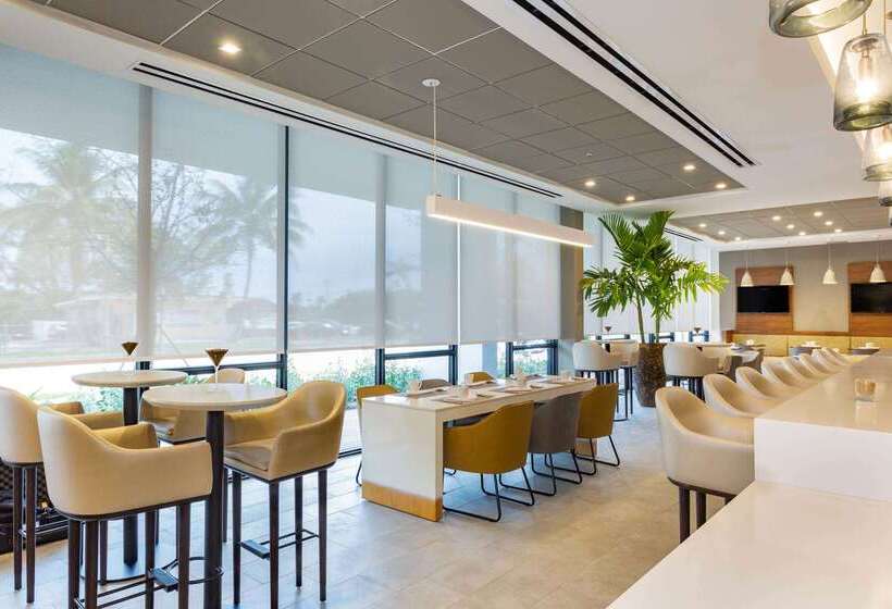 هتل Wyndham Garden Ft Lauderdale Airport & Cruise Port