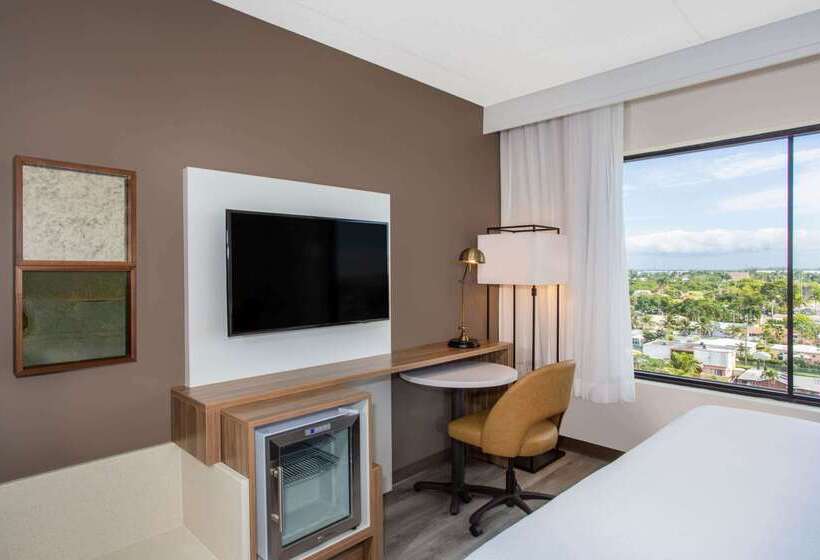 هتل Wyndham Garden Ft Lauderdale Airport & Cruise Port