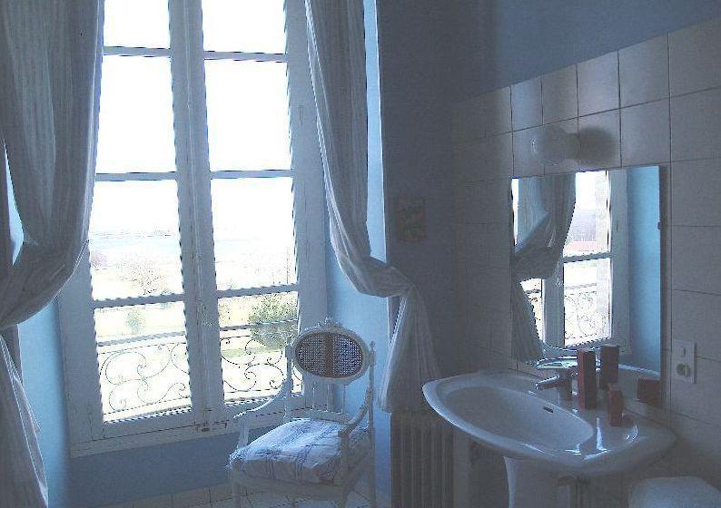 민박 Château De Briailles   Chambre D Hôtes