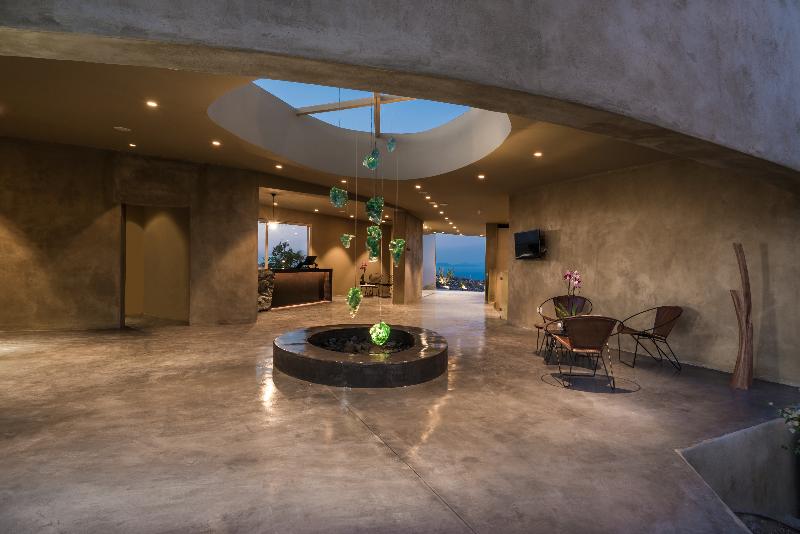 هتل Andronis Concept Wellness Resort