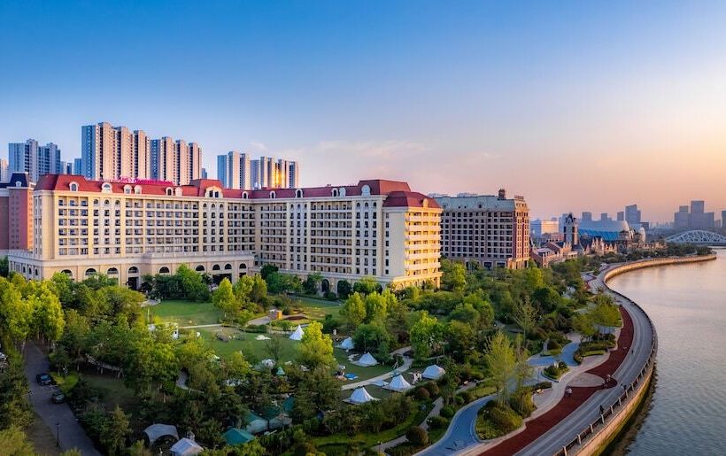 בית מלון כפרי Crowne Plaza Qingdaoorientalmoviemetropolis, An Ihg