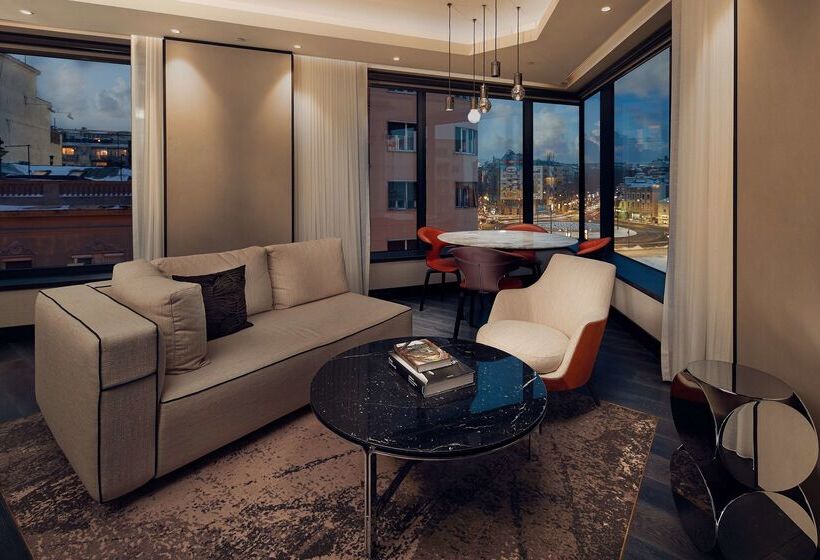 هتل Hilton Belgrade