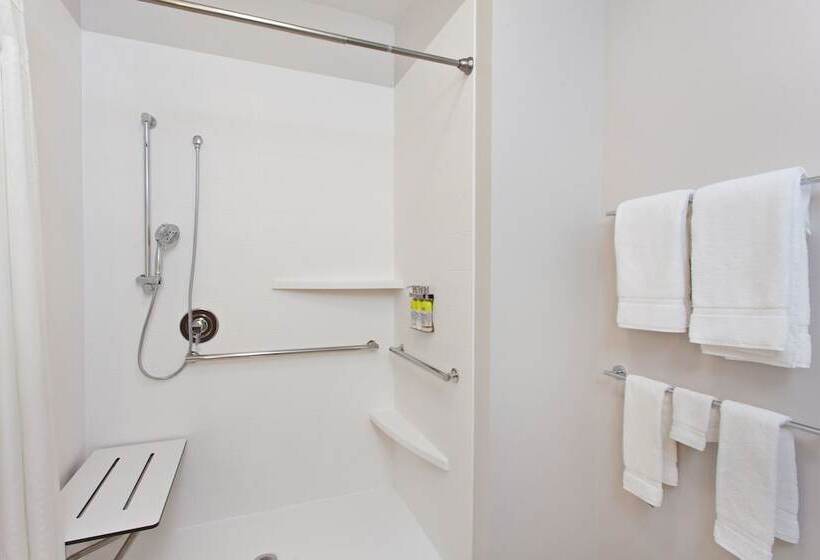 فندق Holiday Inn Express & Suites   Moses Lake, An Ihg