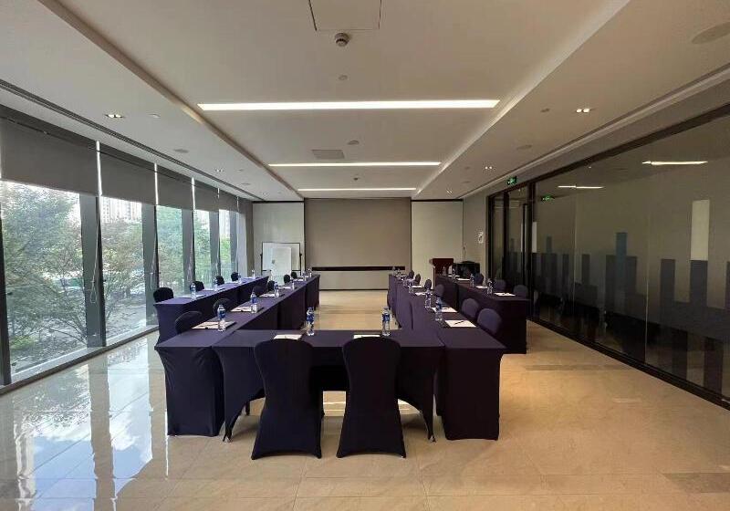 בית מלון כפרי Holiday Inn Express Fuzhou Downtown, An Ihg