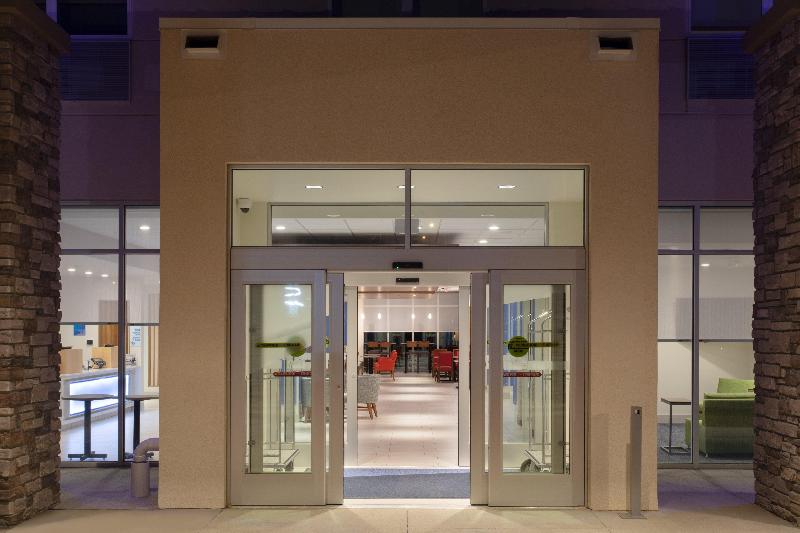 فندق Holiday Inn Express & Suites Sioux City North   Event Center, An Ihg