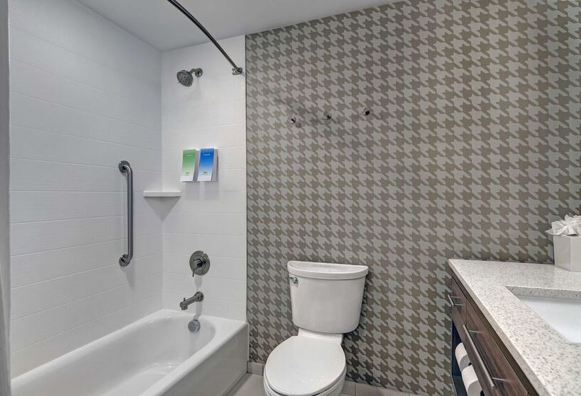Отель Home2 Suites By Hilton Bordentown