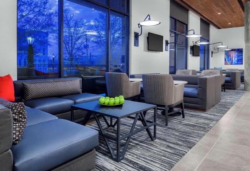 هتل Hyatt Place Athens/downtown