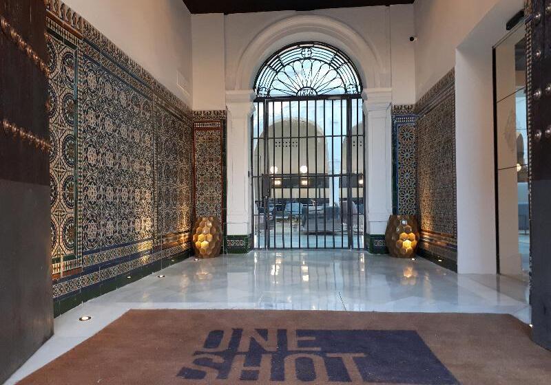 酒店 One Shot Palacio Conde De Torrejon 09