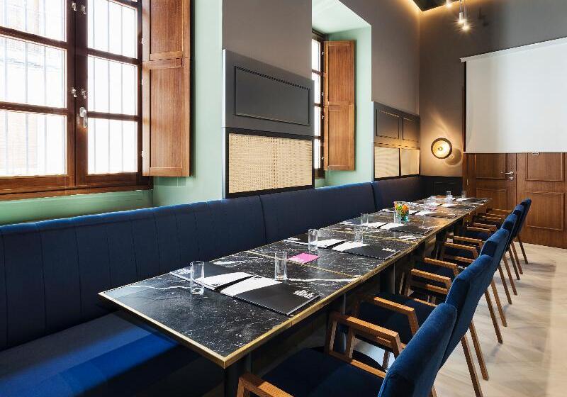 酒店 One Shot Palacio Conde De Torrejon 09