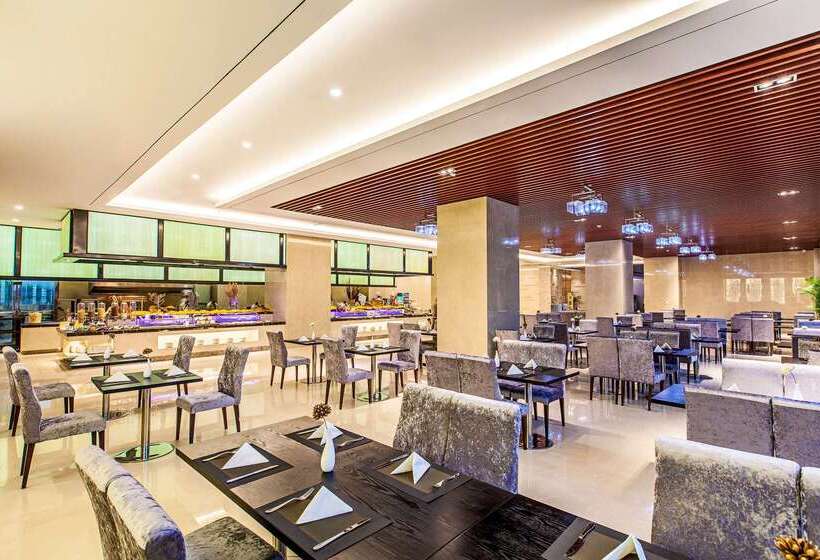هتل Ramada By Wyndham Taixing
