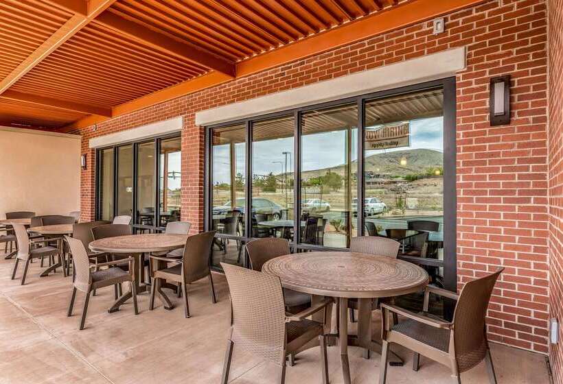 בית מלון כפרי Sleep Inn & Suites Hurricane Zion Park Area