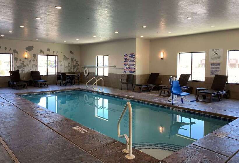 בית מלון כפרי Sleep Inn & Suites Hurricane Zion Park Area