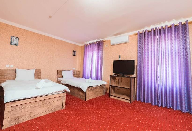 مبيت وإفطار Reikartz Kokand