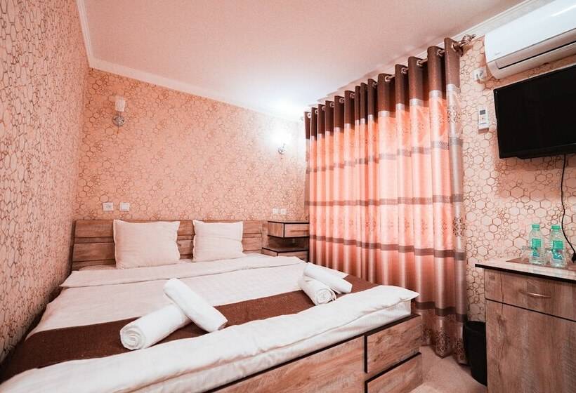 مبيت وإفطار Reikartz Kokand