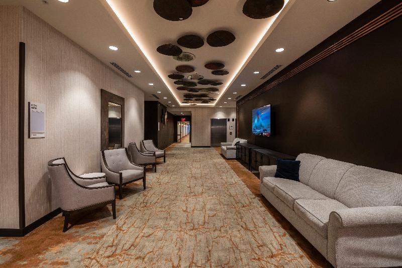 בית מלון כפרי Indigo Tulsa Dwtn/entertainment Area