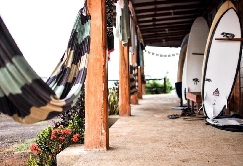هتل Magnific Rock   Surf Resort & Yoga Retreat Nicaragua