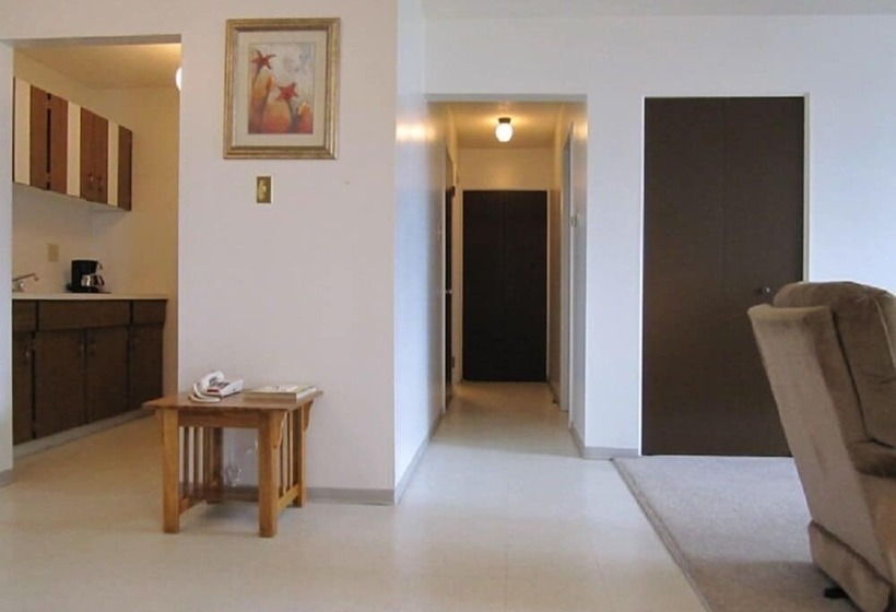 호텔 Misty Mountain Inn & Suites