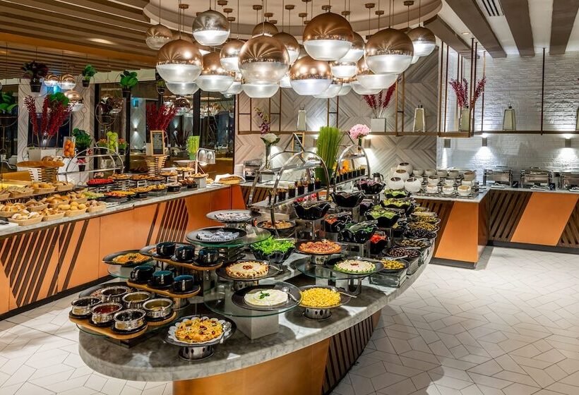 هتل Narcissus Resort & Spa Obhur Jeddah