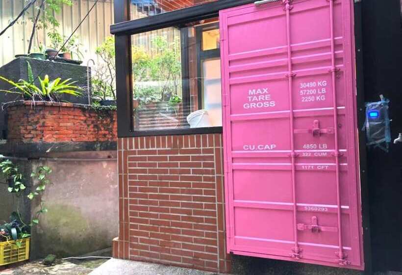 هاستل 九窩jiu Wow Box Inn Jiufen九份