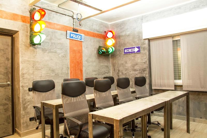 مبيت وإفطار B2in Suite & Office