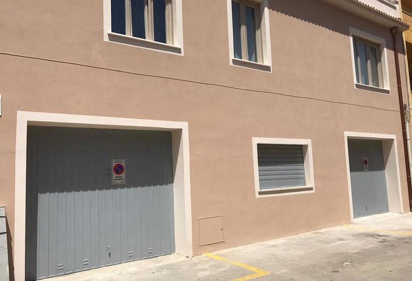 تختخواب و صبحانه Il Borgo