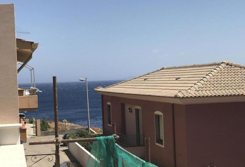 تختخواب و صبحانه Il Borgo