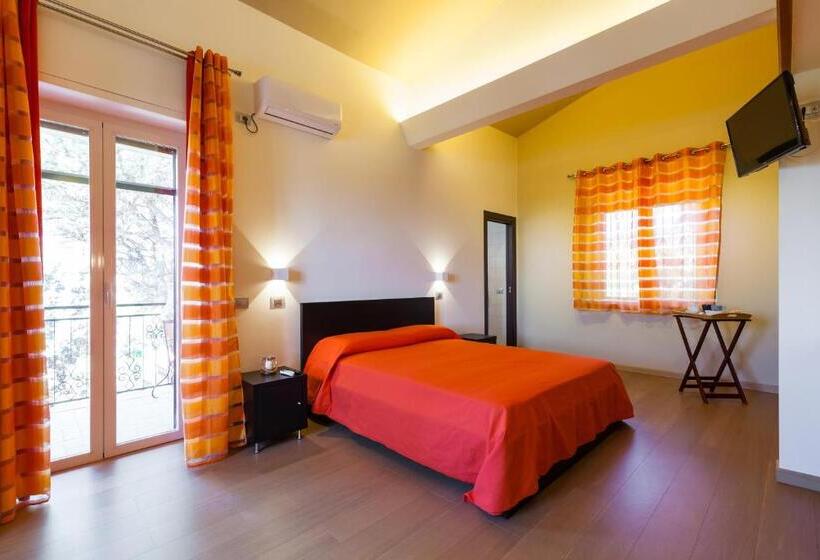 مبيت وإفطار Villa Viuli