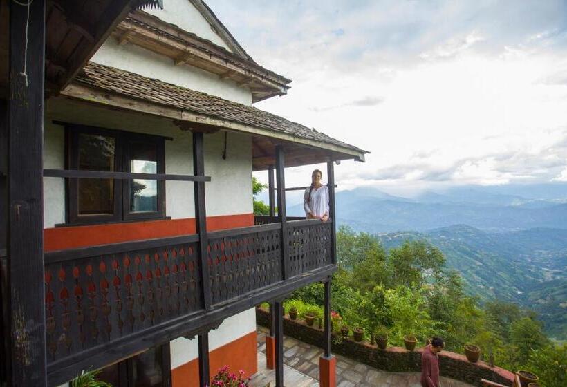 Everest Manla Resort