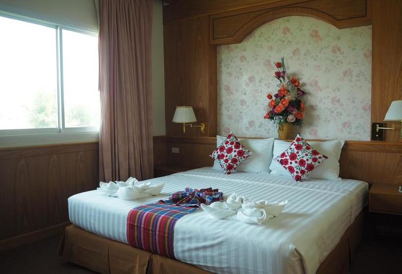 فندق Chaiyaphum Park