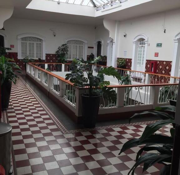 فندق De Los Baños