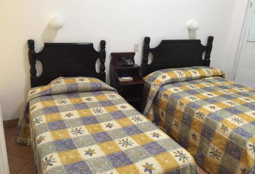 فندق De Los Baños