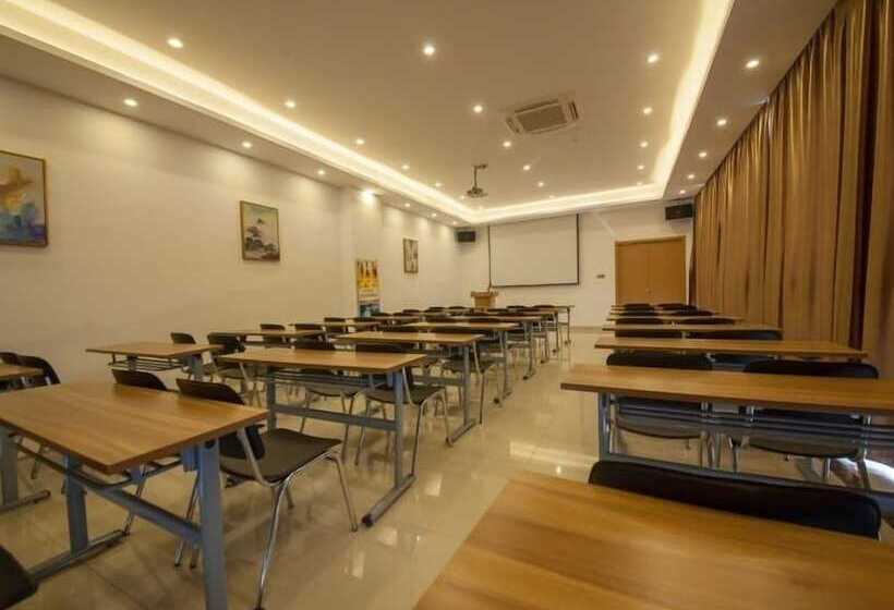 Отель Greentree Inn Suzhou Industrial Park Xinglong St Express