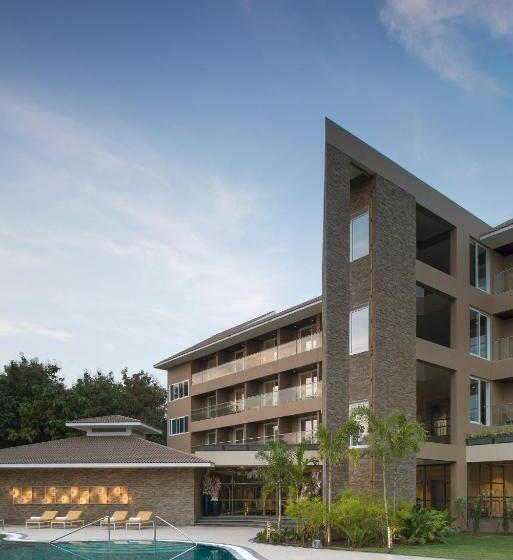 리조트 Kabir Hotel & Spa