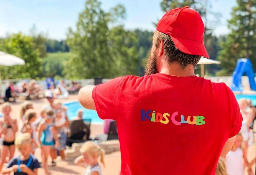 استراحتگاه årjäng Camping & Stugor Sommarvik