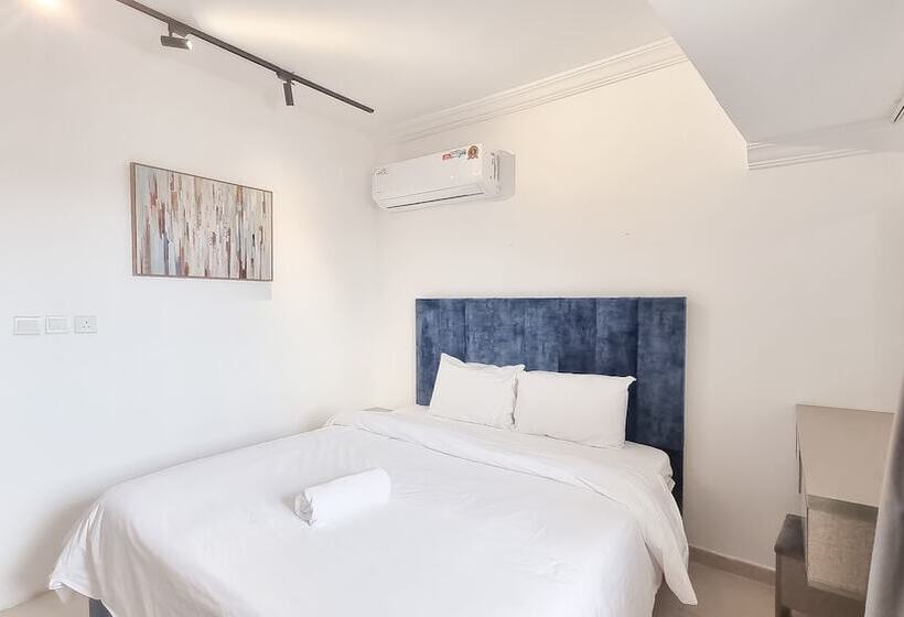 اقامتگاه Hometel Al Ghamdi