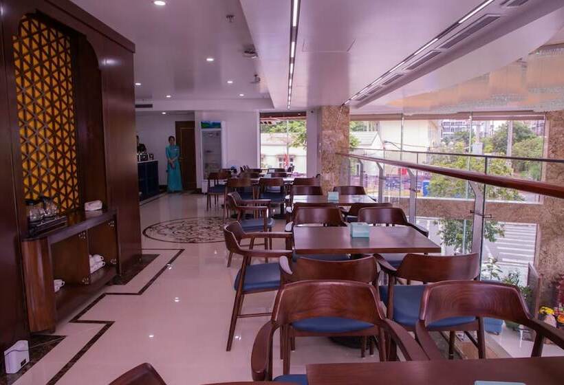 Sala Hotel Mong Cai
