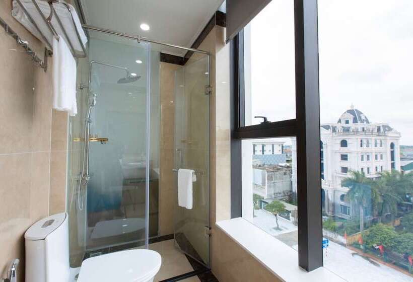 Sala Hotel Mong Cai