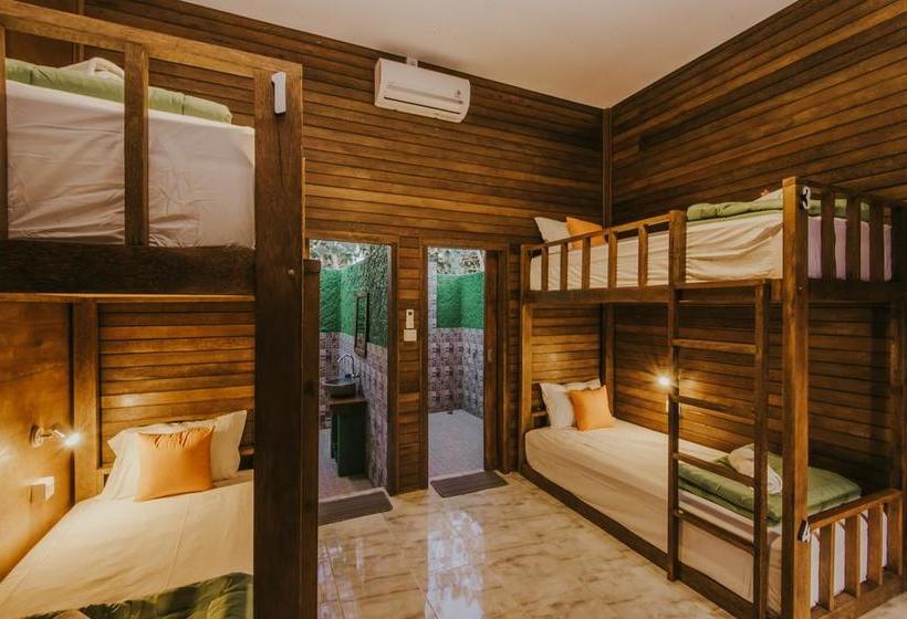 Devadav Hostel  Nusa Lembongan