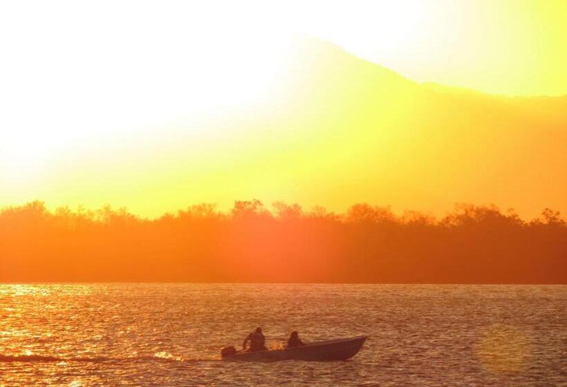 בית מלון כפרי Praia E Sol