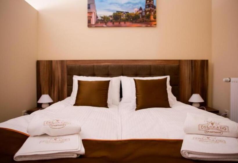 مبيت وإفطار Irány Colorado Apartman