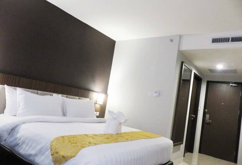 هتل Ascent Premiere Pasuruan