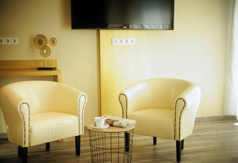 فندق Athen Kelsterbach Frankfurt Airport