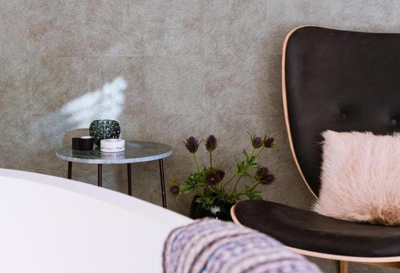 בית מלון כפרי Loftnes