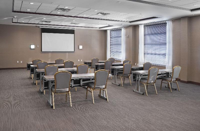 호텔 Element Edmonton West