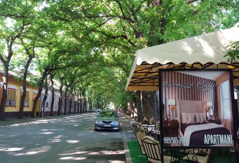 تختخواب و صبحانه Bed&breakfast Intermezzo Caffe