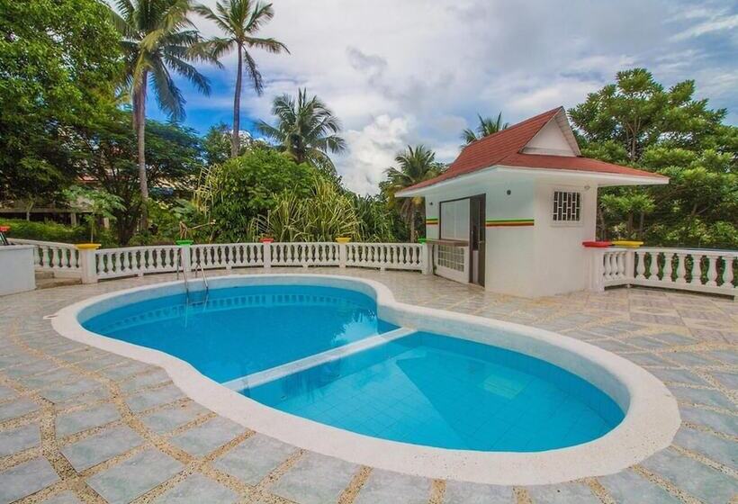 هتل On Vacation Magic Hill