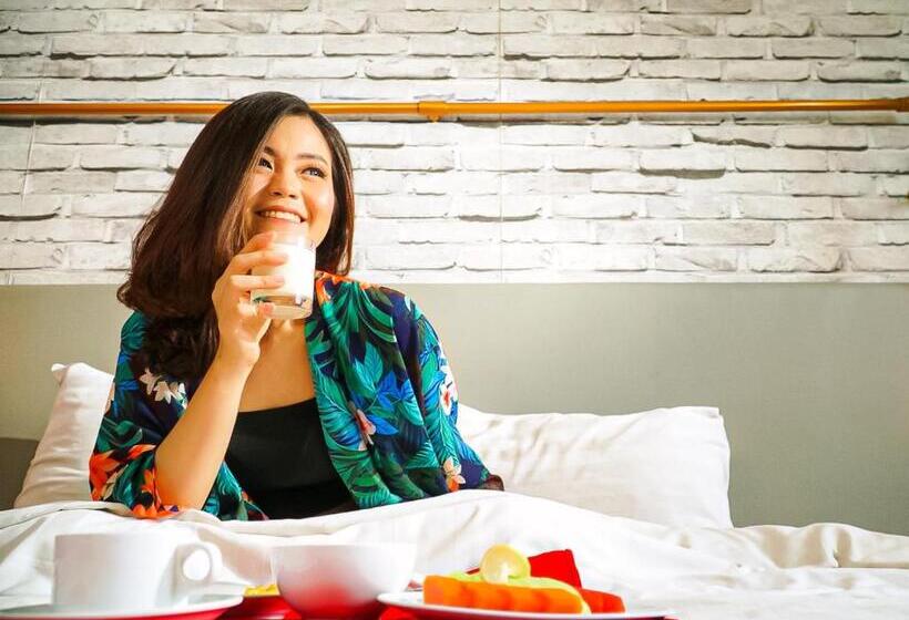 هتل 88 Bekasi By Wh