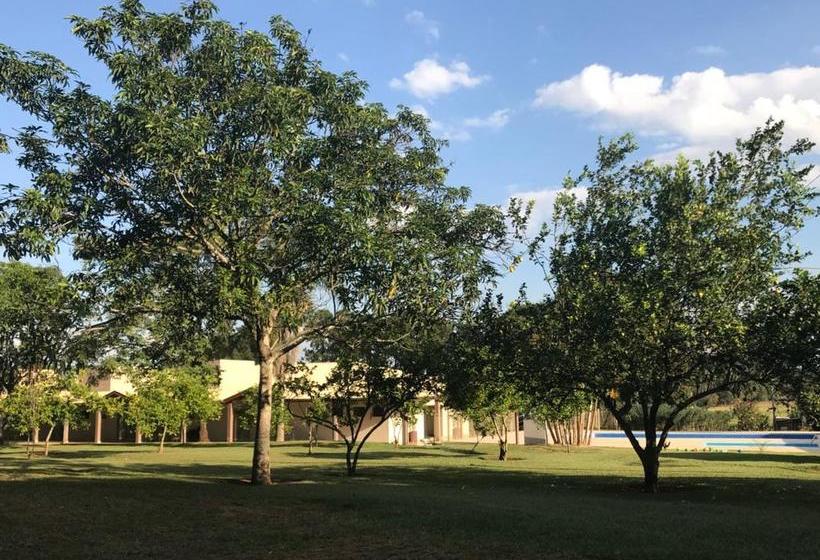 בית מלון כפרי Kaeru