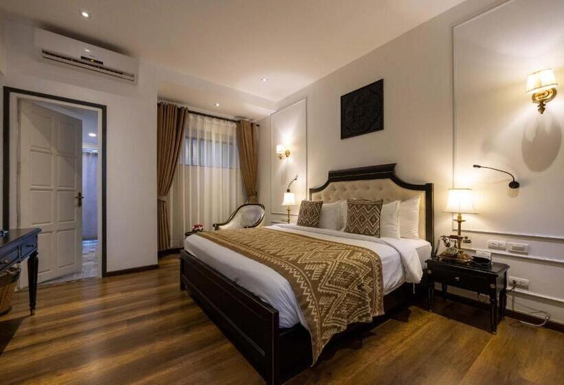 هتل Le Thatluang D Or Boutique