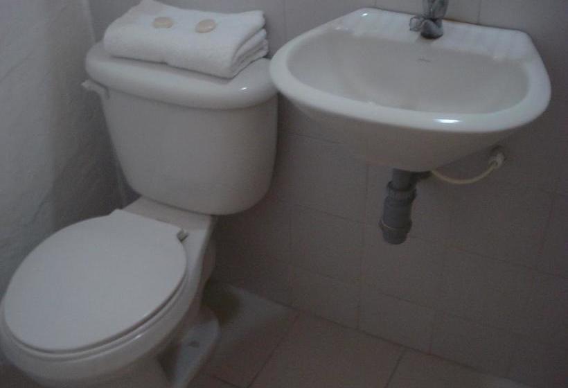 هتل Paraíso Colonial